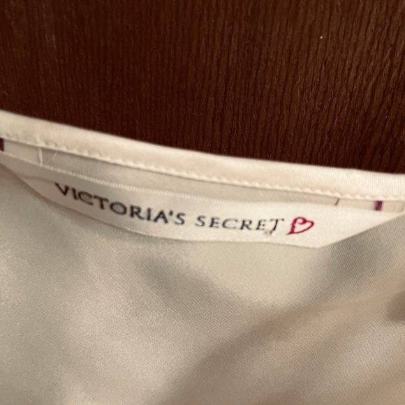 Victoria's Secret Ivory Lace Camisole - Picture 2 of 10